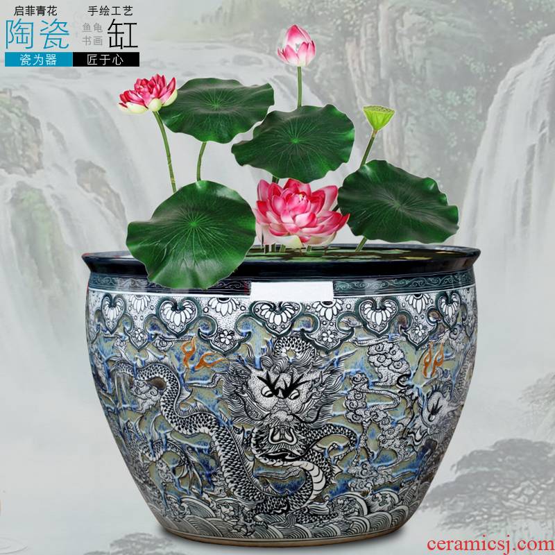 Jingdezhen ceramic heavy tank large fish bowl big blue and white porcelain lotus lotus cylinder old - fashioned tank yard