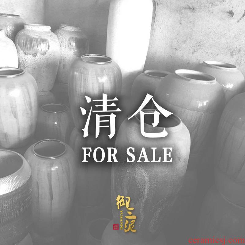 A clearance of jingdezhen ceramic vase landing sitting room dry flower is placed to restore ancient ways produce in arranging flowers flower garden decoration