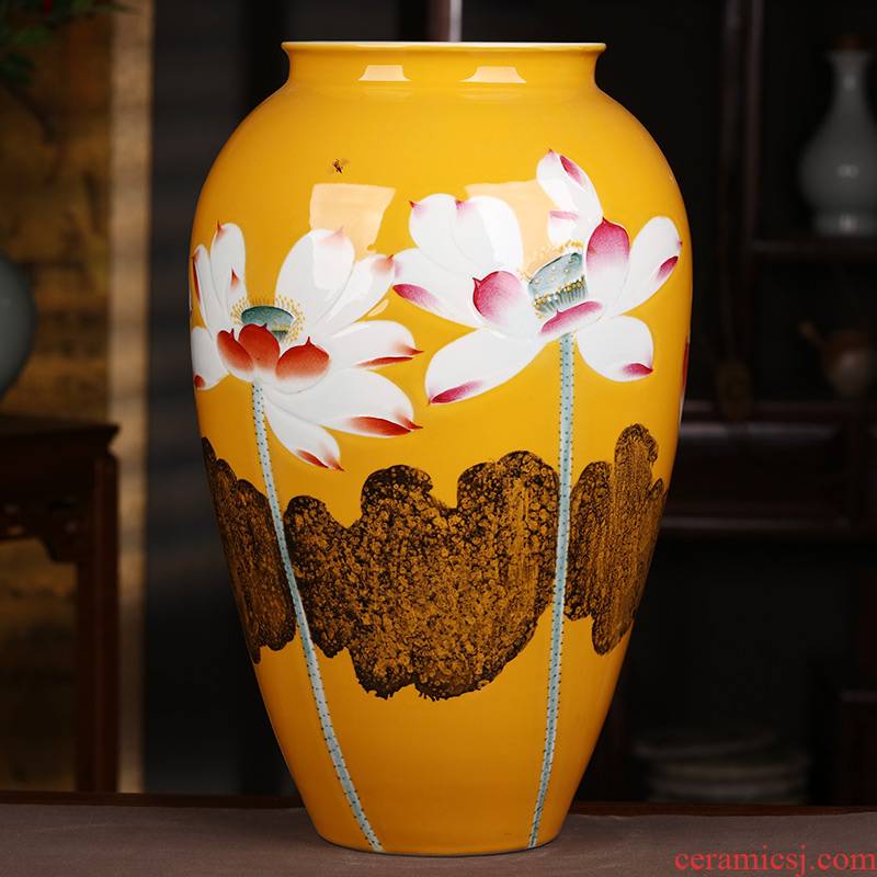 Jingdezhen ceramics masters hand carved vase furnishing articles sitting room flower arranging Chinese style household decorative arts and crafts