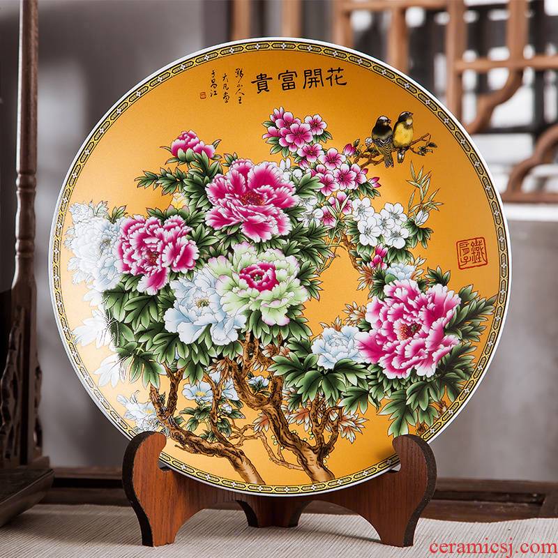 Jingdezhen ceramics furnishing articles household decorations hanging dish sitting room wine rich decorative plate Chinese arts and crafts