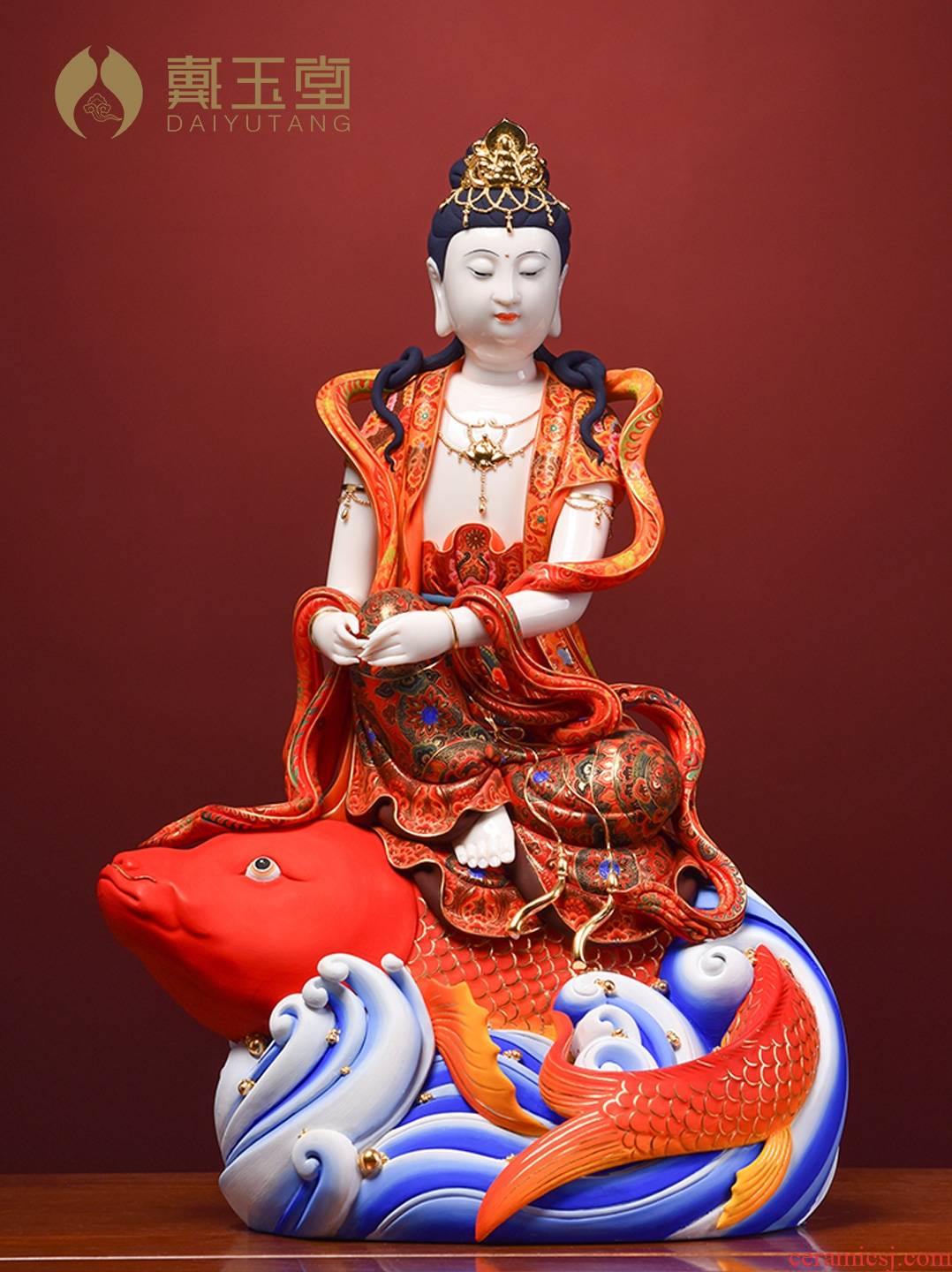 Yutang dai color ceramic in the south China sea guanyin bodhisattva guanyin Buddha sitting room consecrate figure of Buddha that occupy the home furnishing articles aojiang fish