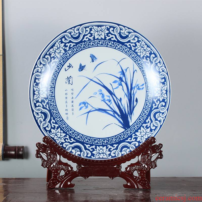 Jingdezhen ceramics decoration plate of Chinese style household act the role ofing is tasted the sitting room porch of TV ark, wine desktop hang dish furnishing articles