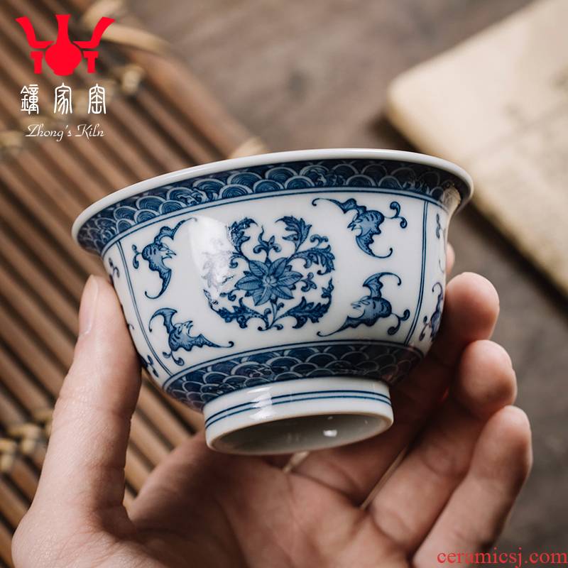 Clock home trade, one cup of single cup of jingdezhen tea service manual maintain teacup bat around sea branch lines of blue and white porcelain cup