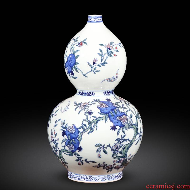 Jingdezhen ceramics imitation qianlong hand - made gourd of blue and white porcelain vases, new Chinese style household wine decorations furnishing articles