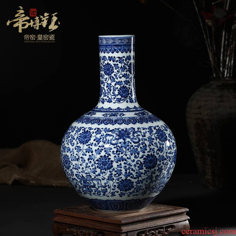 Antique hand - made porcelain of jingdezhen ceramics bound lotus flower vases, new Chinese style on the celestial sphere sitting room adornment is placed