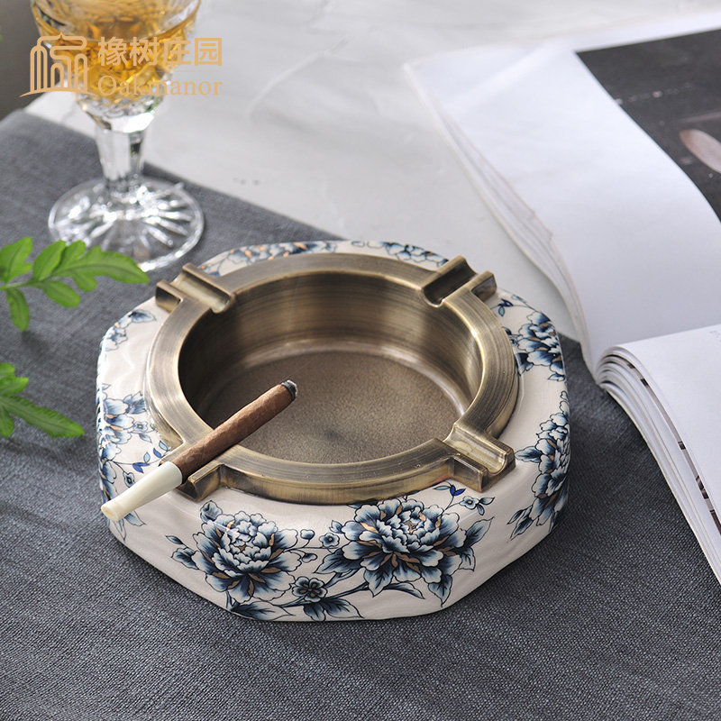 New Chinese style light much blue and white porcelain ashtrays individuality tide restoring ancient ways furnishing articles home sitting room Chinese wind cigar ashtray