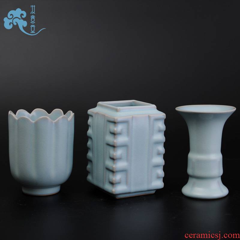 Your up porcelain ceramic brush pot Chinese style, contracted classic desktop ornaments furnishing articles study the the teacher gifts business