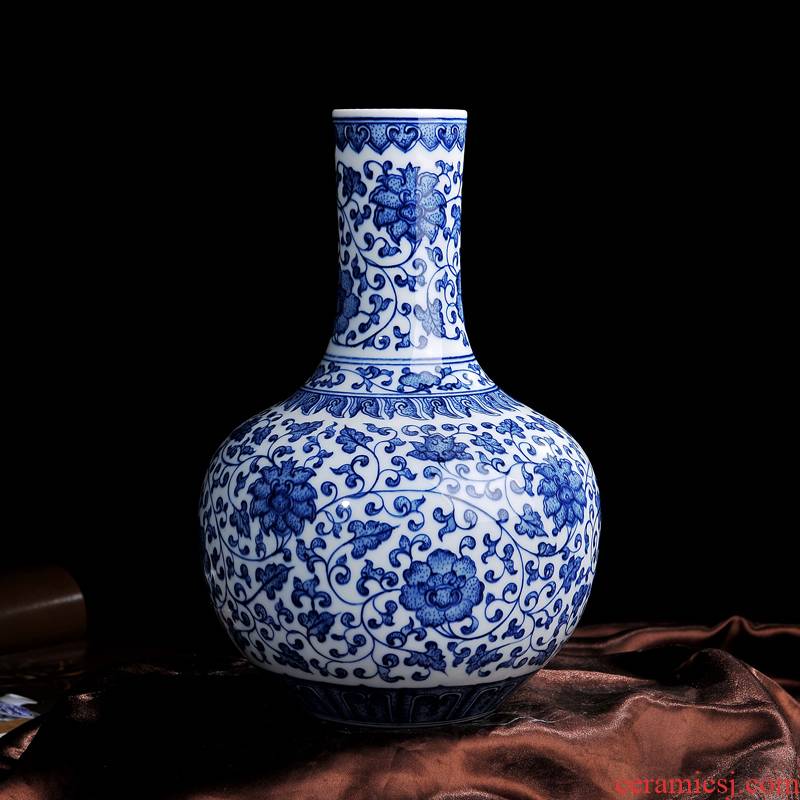 Jingdezhen ceramics kangxi style antique blue and white porcelain vase the lantern fashion technology home furnishing articles in the living room