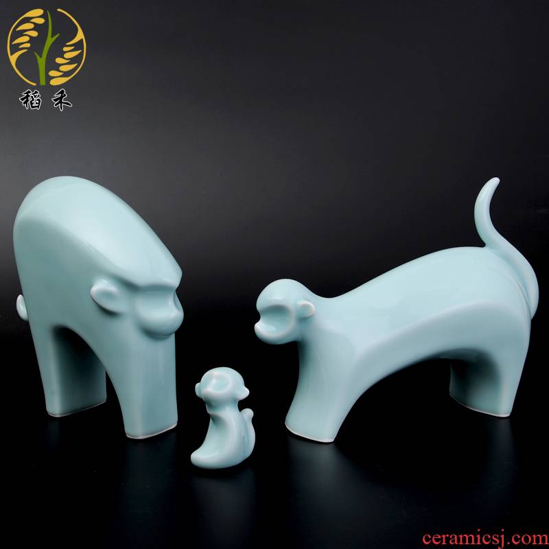Clearance creative I and contracted celadon ceramic arts and crafts gift art monkey home decoration furnishing articles characteristics