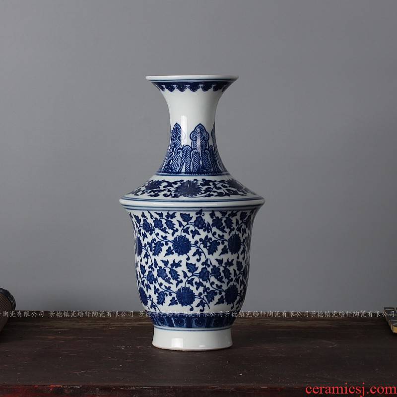 Antique vase of blue and white porcelain of jingdezhen ceramics flower household act the role ofing is tasted sitting room adornment is placed