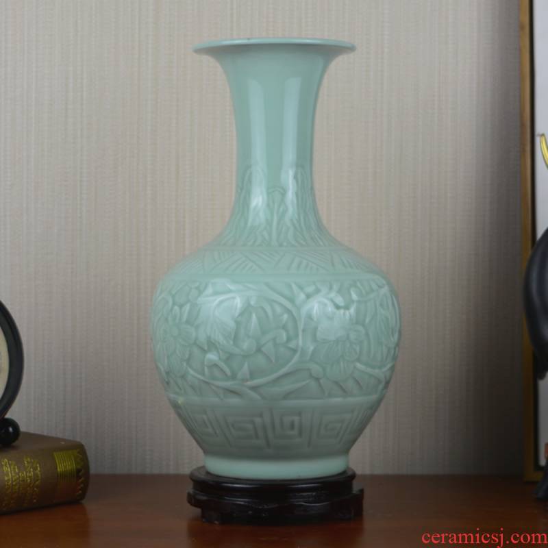 Jingdezhen ceramics celadon vase carving flower arrangement sitting room home pottery soft adornment restoring ancient ways furnishing articles