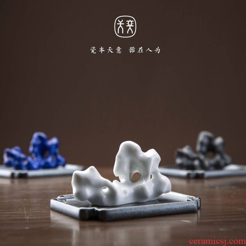 The repose of jingdezhen days yi ceramics taihu furnishing articles "four bijia paperweight tea tea pet accessories