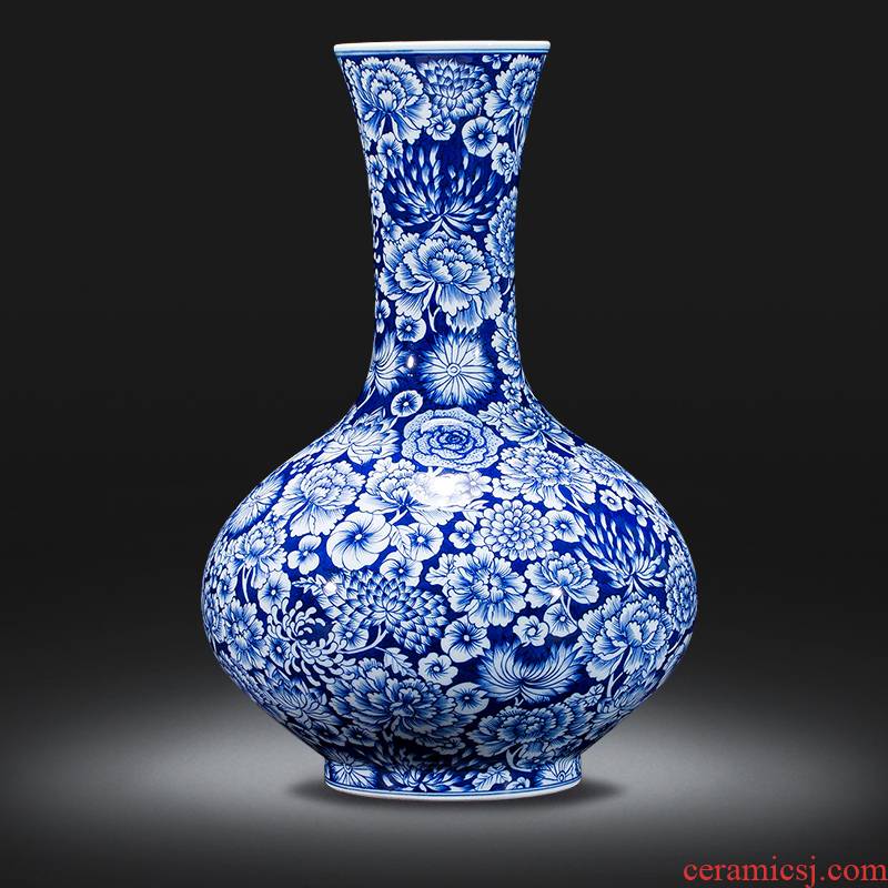 Jingdezhen ceramics vase furnishing articles hand - made flower is blue and white porcelain bottle of flower arranging Chinese style living room decoration