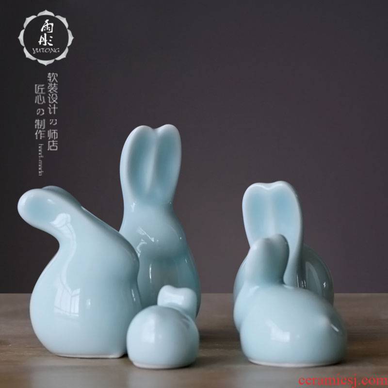 Rain tong home | shadow green ceramic porcelain carving small animals rabbits mini desktop small place decoration home decoration