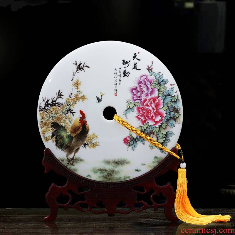 Jingdezhen ceramics peace buckle, furnishing articles new sitting room of Chinese style household wine TV ark gift gift ornament