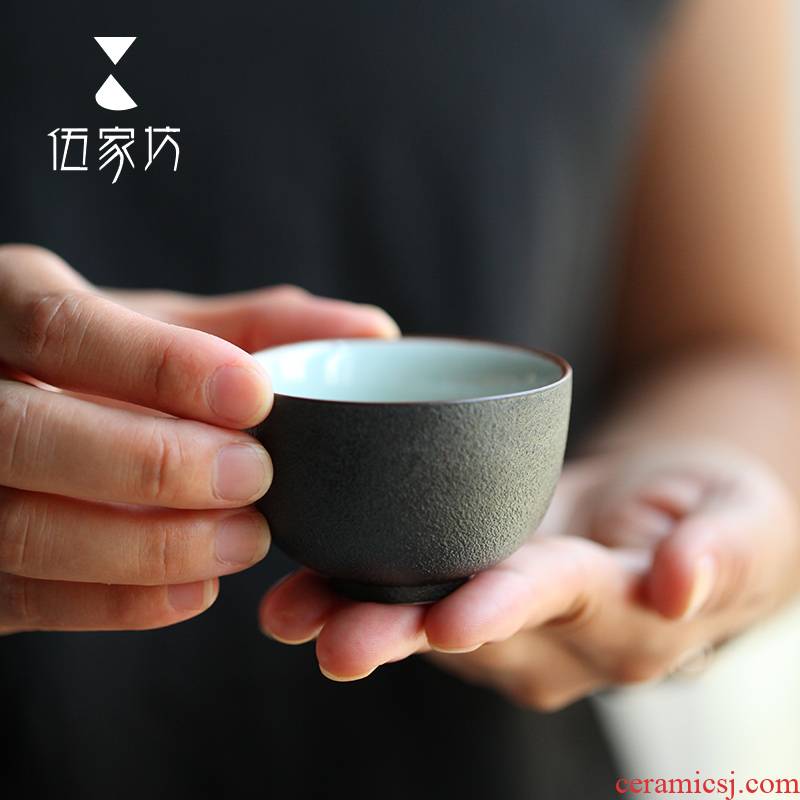 The Wu family fang kung fu tea cup single CPU master cup ceramic sample tea cup Japanese small cup coarse pottery bowl with restoring ancient ways