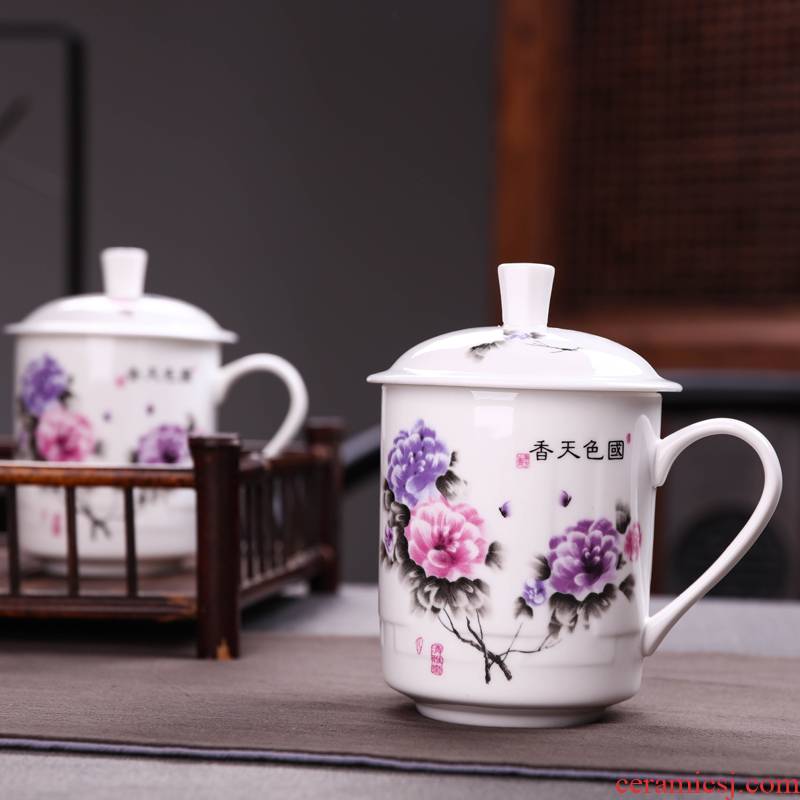 Jingdezhen ceramic cups with cover ipads China home office and ultimately responds cup tea cup blue and white porcelain