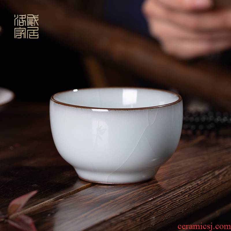 Guanyao cup of jingdezhen ceramic tea set, high - grade pure manual sample tea cup master kung fu tea cup single CPU