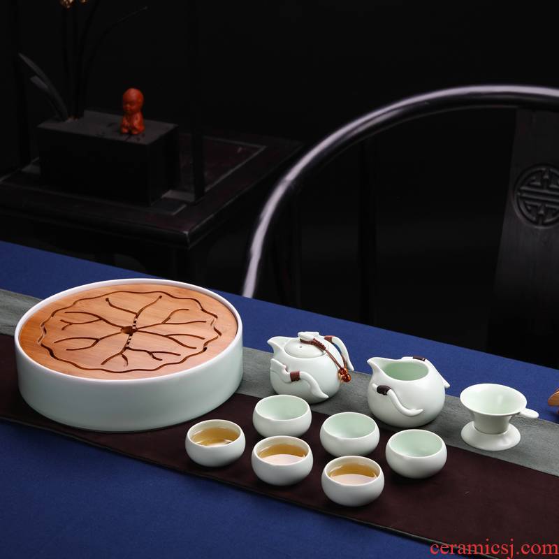 Kung fu tea set jingdezhen ceramic household teapot portable travel 10 head of your up of a complete set of tea cups
