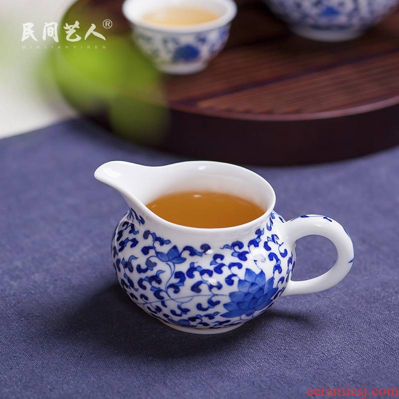 Jingdezhen ceramic fair keller of tea sea manual hand - made kung fu tea cup fair cup of tea is the glass