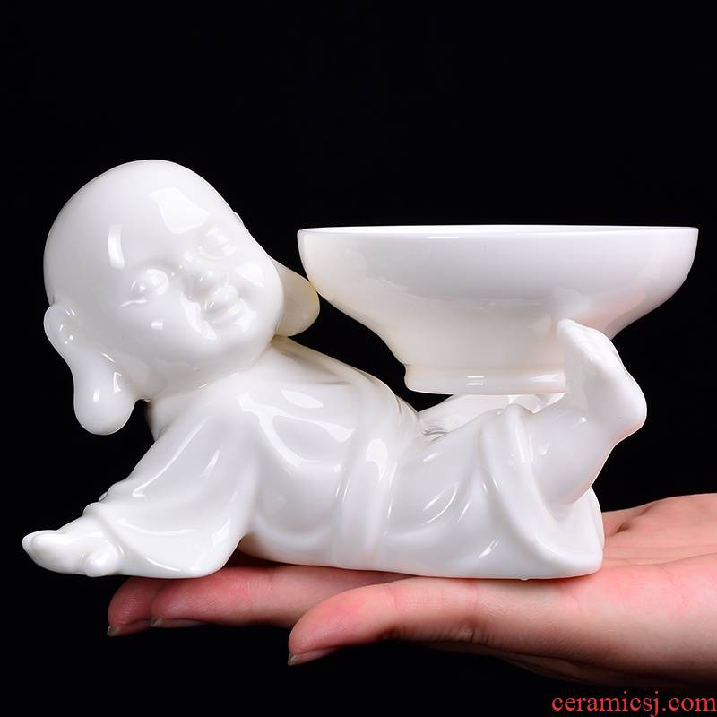 Creative suet jade white porcelain maitreya slip through the tea strainer ceramic kung fu tea tea accessories tea tea filter