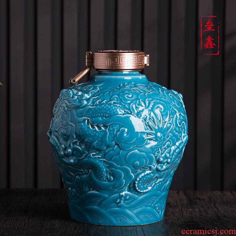 Jingdezhen ceramic jar household hoard seal 5/10 jin carved dragon restoring ancient ways is the empty bottle mercifully wine