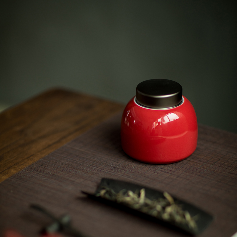 Vegetation school ji red glaze ceramic tea pot seal storage tank kung fu tea set and POTS of tea warehouse tin tea boxes