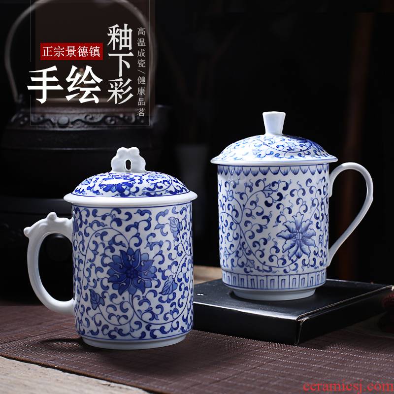 Jingdezhen up the fire which office ceramic cups with cover hand - made home tea cup and meeting of blue and white porcelain cup