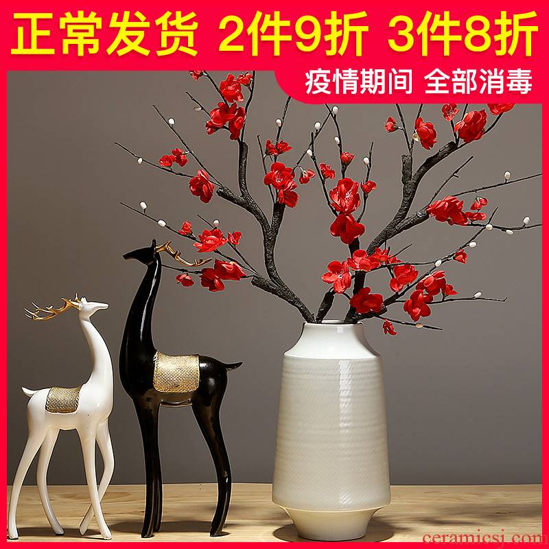 Jingdezhen ceramics contracted dry flower arranging flowers, vases, small pure and fresh and restoring ancient ways is the sitting room porch table decorations furnishing articles