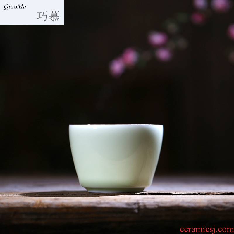 Qiao mu longquan celadon kung fu tea cups ceramic tea set a single cup of pu - erh tea cup sample tea cup master CPU manually individual cup