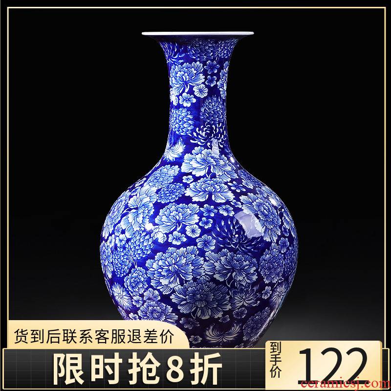 Antique Chinese blue and white porcelain vase of jingdezhen ceramics home sitting room adornment handicraft furnishing articles TV ark