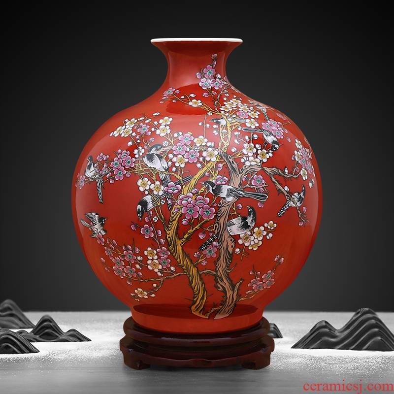 Beaming vase cinnabar red colouring to industry