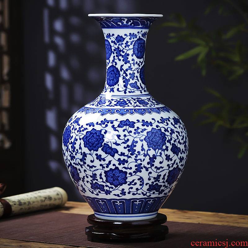 Furnishing articles antique Chinese blue and white porcelain is jingdezhen ceramics vase household decorates sitting room flower arranging rich ancient frame accessories