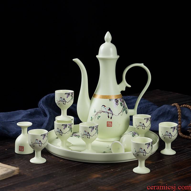 Jingdezhen ceramic wine wine suit household of Chinese style points of archaize court high hip flask liquor cup set