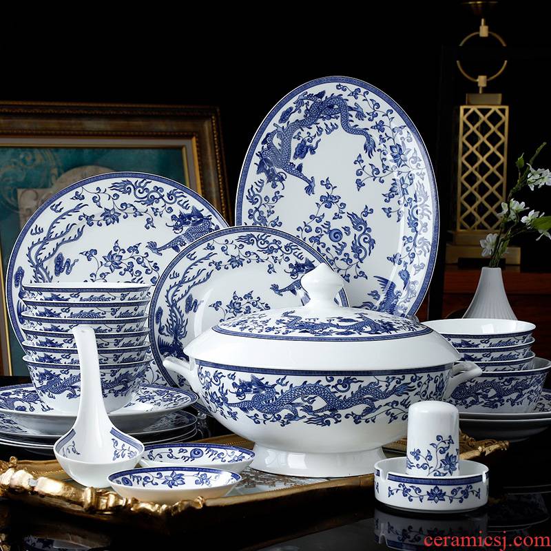 Jingdezhen blue and white porcelain tableware suit ipads bowls dishes suit dishes chopsticks combination Chinese ceramic plate