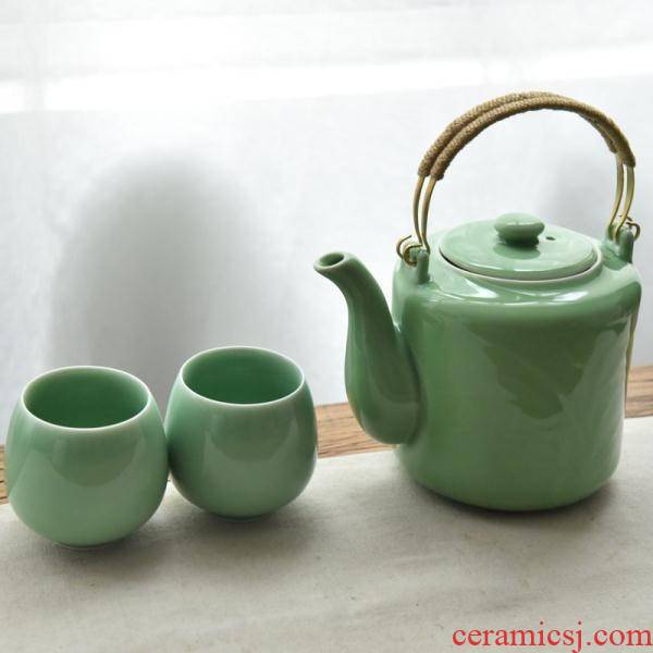 The large kitchen teapot ceramic cool large capacity domestic high - temperature thickening tea kettle pot of large size