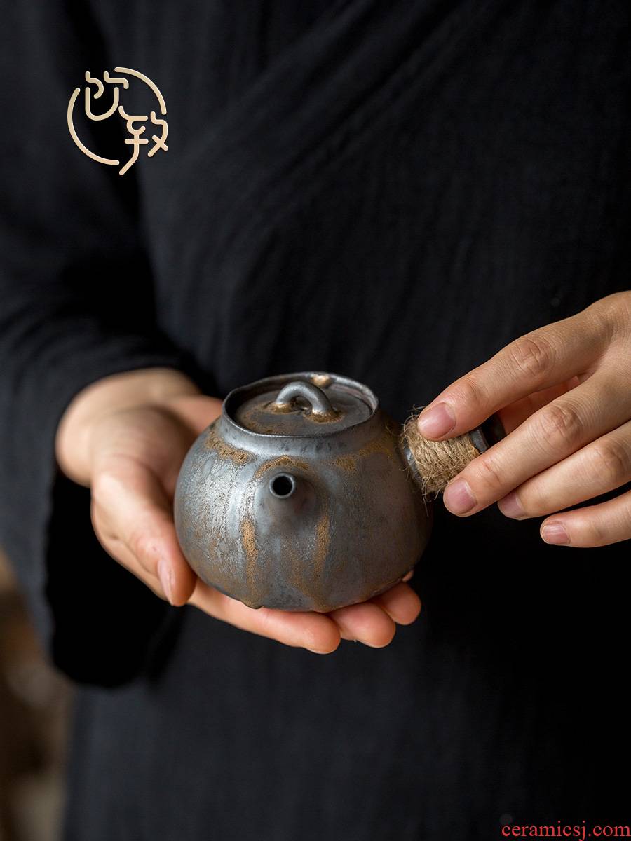 Ultimately responds to hand the teapot Japanese coarse clay POTS to restore ancient ways the pot of gold side small kung fu tea set against the single pot of hot tea