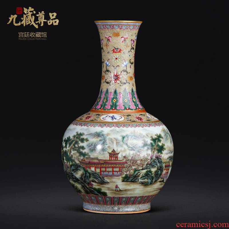 The Qing qianlong GuYueXuan pastel landscape vases, antique ancient porcelain of jingdezhen ceramic Chinese sitting room adornment is placed
