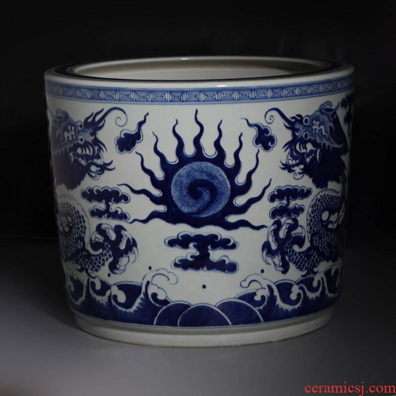 Jingdezhen hand - made dragon playing bead blue - and - white porcelain quiver dragon censer handwritten text blue present