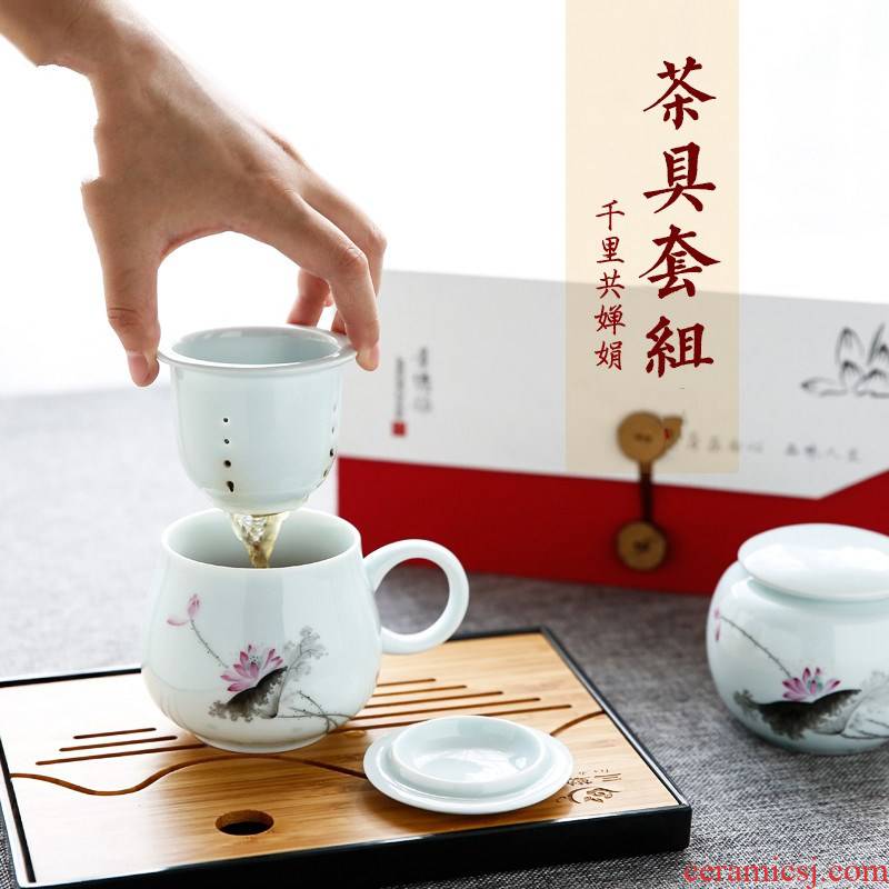 The Poly real boutique scene. Big jingdezhen ceramic tea set tea cups office cup tea pot set of gift