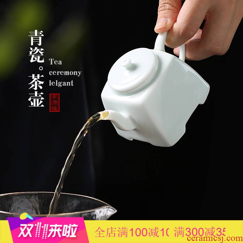 The Poly real view jingdezhen celadon teapot teacup single ceramic teapot household filtering small manual kung fu tea