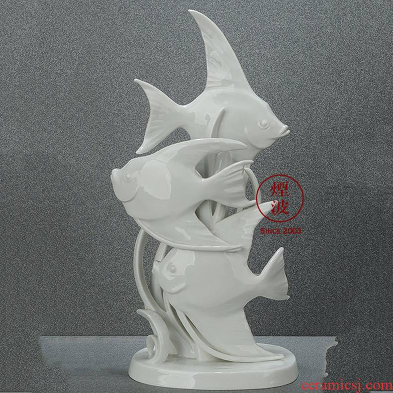 German mason mason meisen porcelain porcelain animal model group of fish swimming handicraft furnishing articles home act the role ofing is tasted