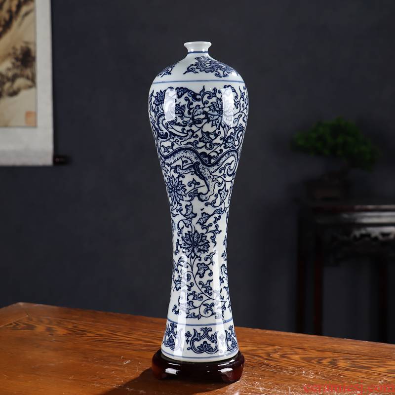 Combination of blue and white porcelain vase furnishing articles flower arranging archaize sitting room adornment Chinese jingdezhen ceramics high landscape model