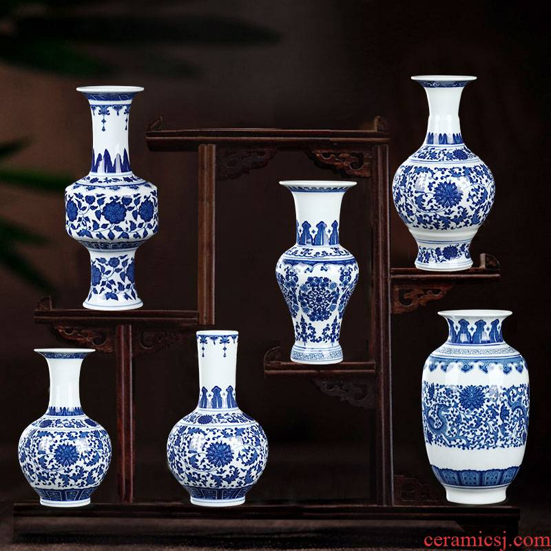 Blue and white porcelain of jingdezhen ceramics vase flower arranging place new Chinese handicrafts rich ancient frame trinket sitting room