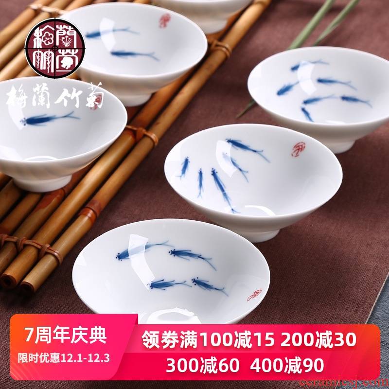 Creative hand - made ceramic cups of blue and white porcelain hat to a cup of red tea tea cup personal cup sample tea cup master CPU