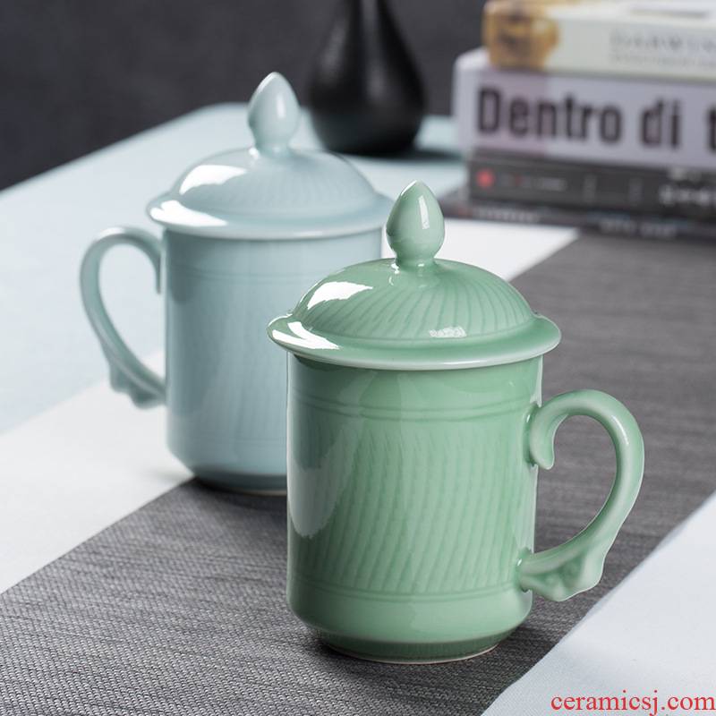 Celadon ceramic tea cup with lid cup working meeting of high - grade male lady hotel personal special keller cups