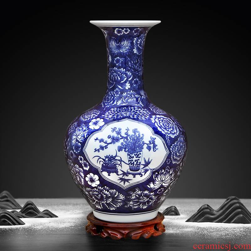 To porcelain industry of jingdezhen blue and white porcelain ceramic vase antique window decorations crafts and gifts in the living room