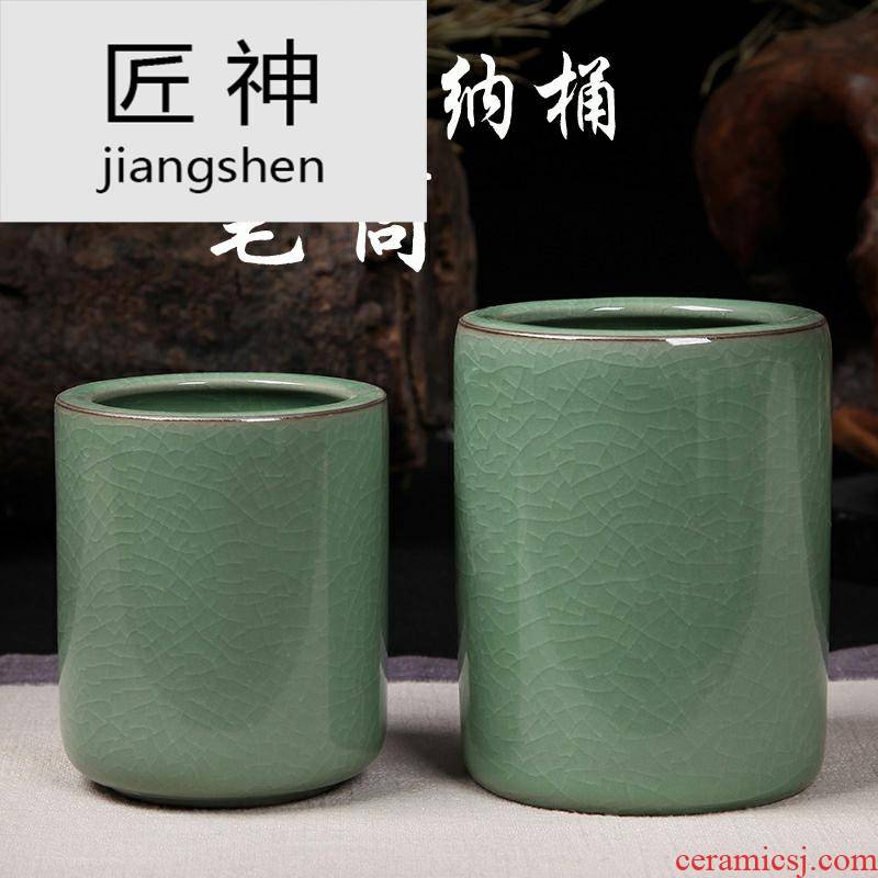 Longquan celadon porcelain brush pot makeup brush to receive round brush barrels of the desktop to receive environmental stationery pencil barrel