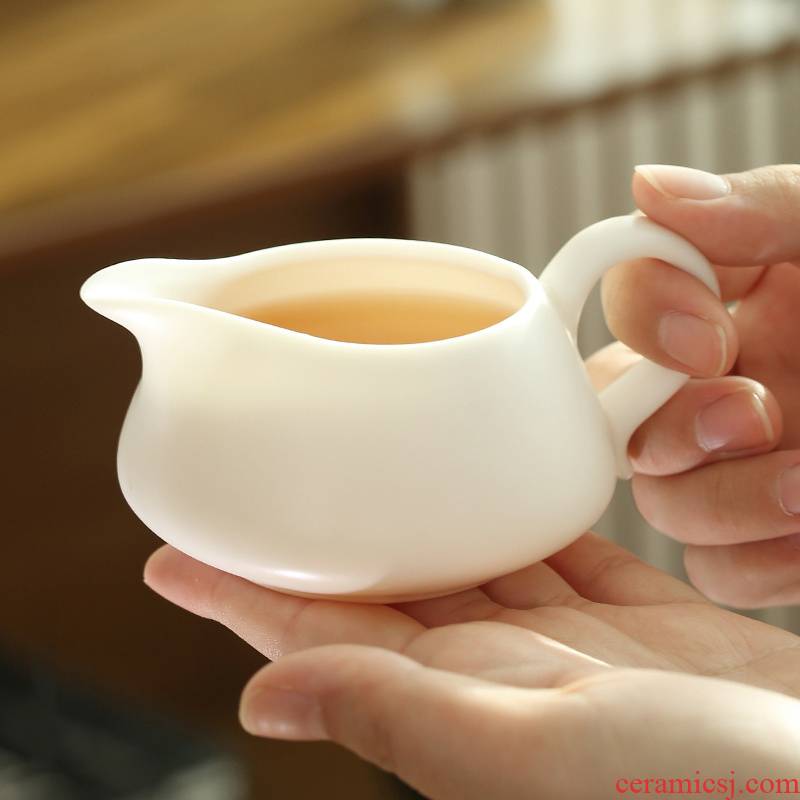 Kung fu tea set dehua suet jade white porcelain biscuit firing ceramic household fair keller of tea tea sea points, high - end gifts