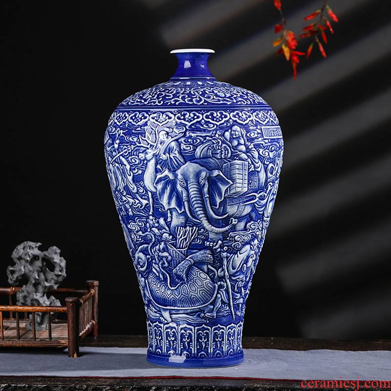 Jingdezhen ceramics antique blue and white porcelain vase carving new Chinese style home furnishing articles large living room